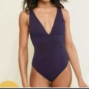 NWT Andie One Piece Swimsuit Size Small Tall (ST) Navy Blue The Sardinia
